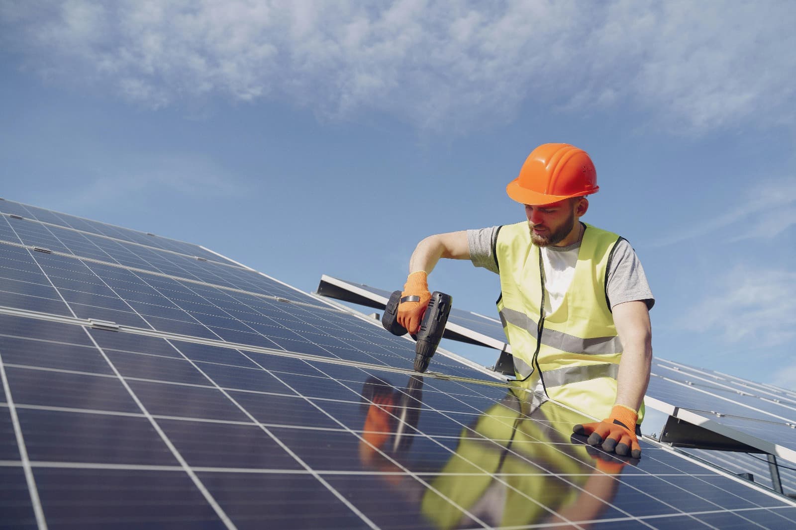 Affordable Solar Panel Company Near Me for All Property Types