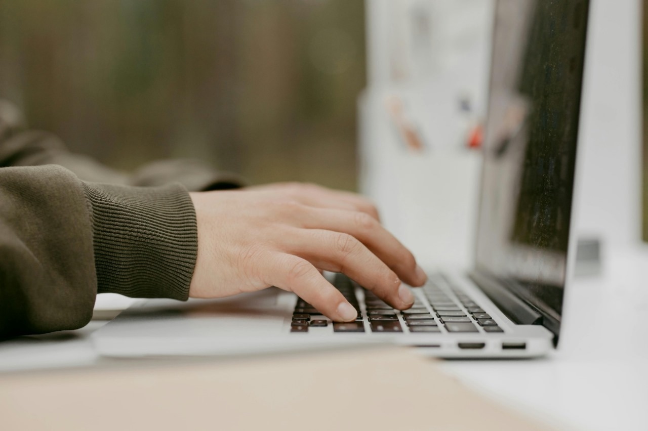 Selecting the Right Emergency Communication Tools for Your Industry